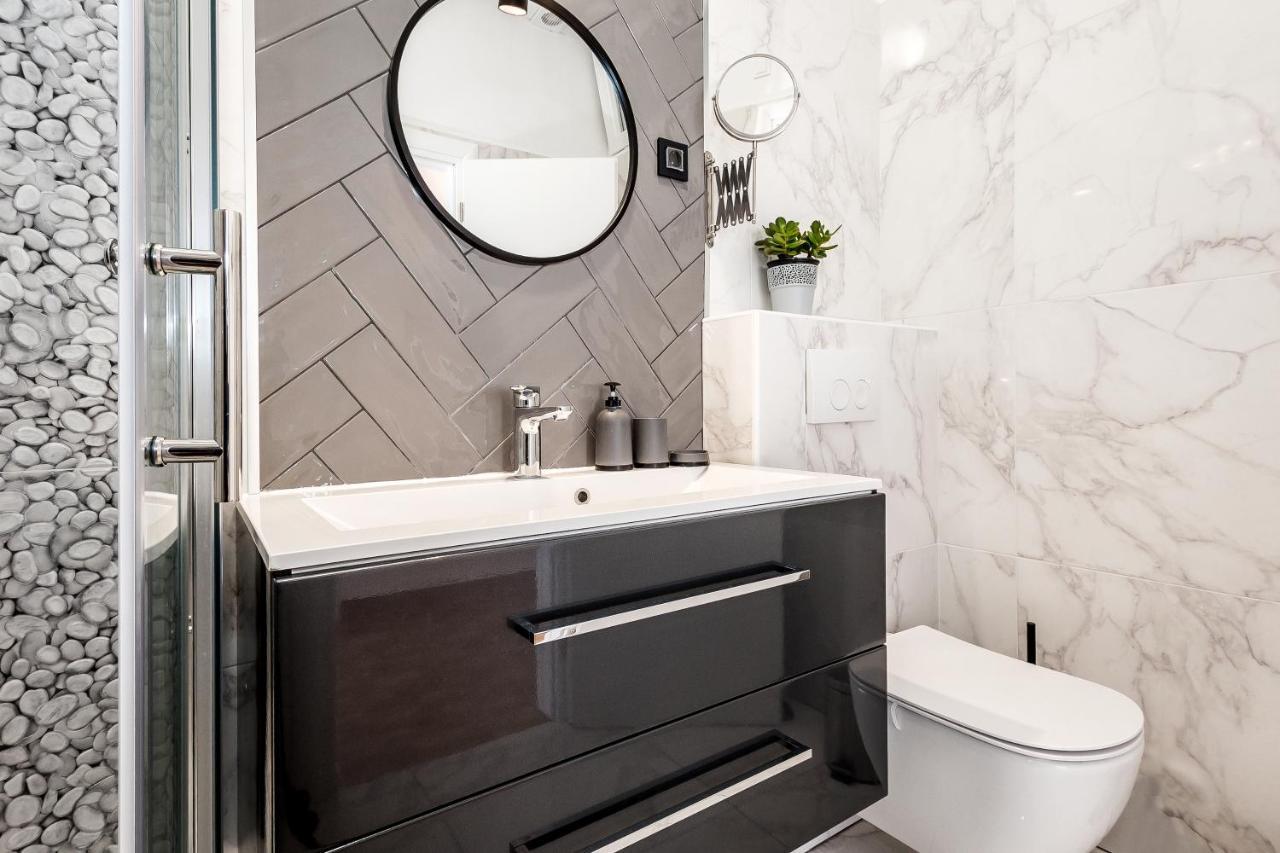 Apartments Tanya Шибеник Екстер'єр фото